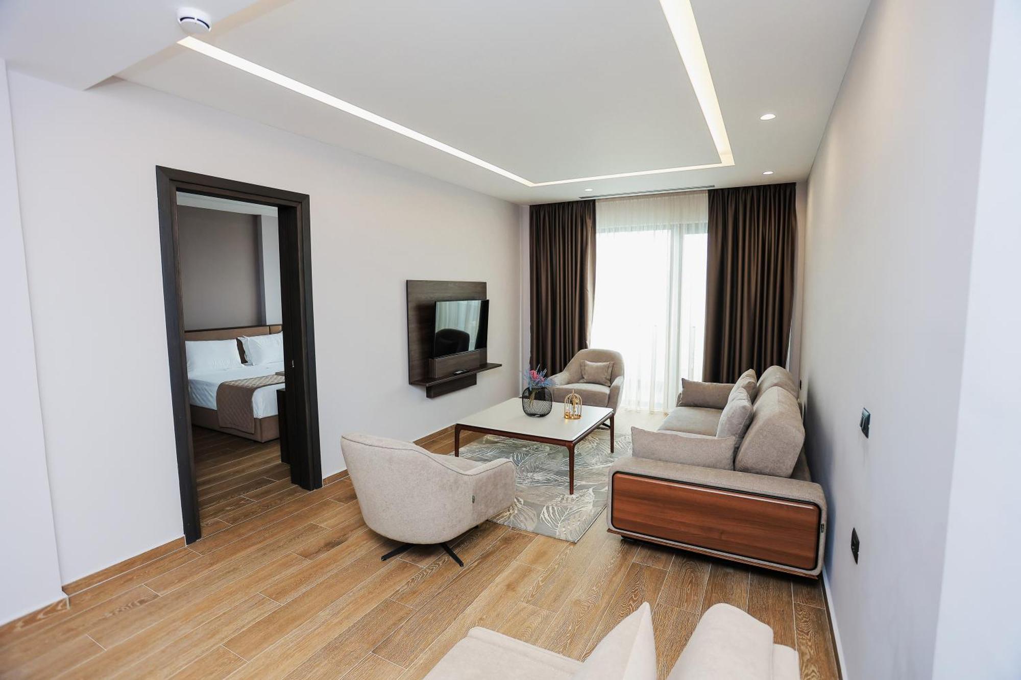 Joelle Premium Hotel Sarande Exterior photo