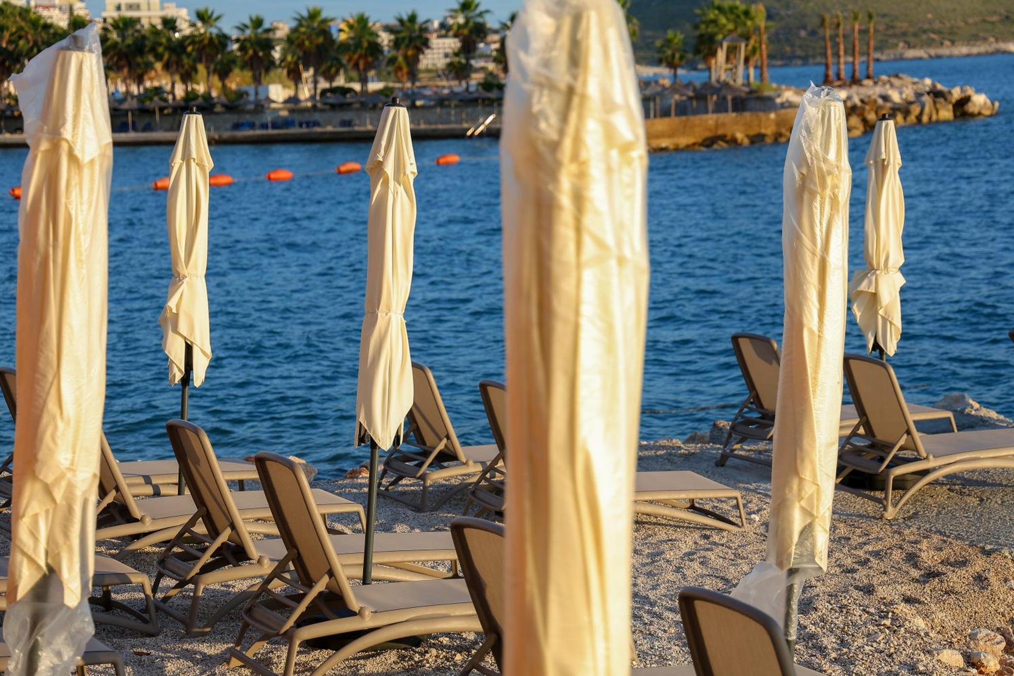 Joelle Premium Hotel Sarande Exterior photo